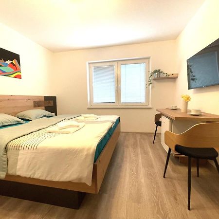 Apartments And Rooms Pri Baslju Cerkno Exterior foto