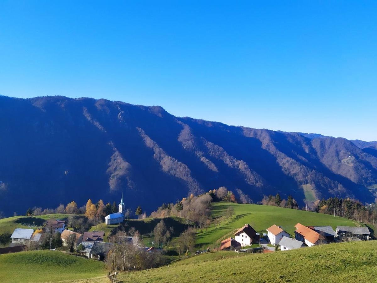 Apartments And Rooms Pri Baslju Cerkno Exterior foto
